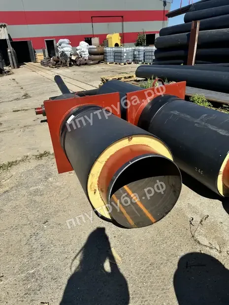 Труба ППУ с неподвижной опорой, торец крупно